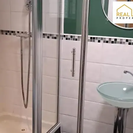 Jungle Studio, Centre Apartment *